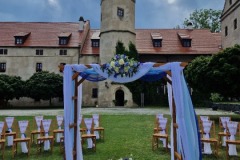 Svatební dekorace na zámku v okolí Ústí nad Labem