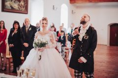 Svatební obřad v historickém sále zámku Libouchec u Ústí nad Labem